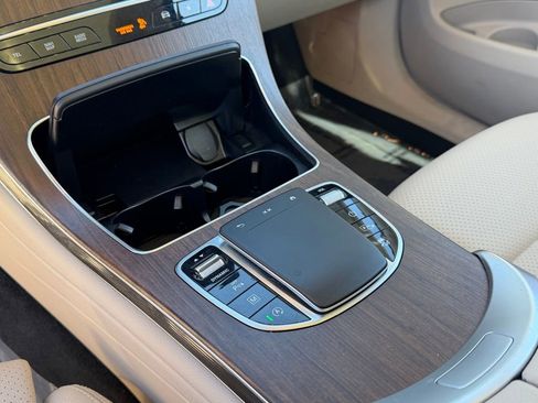 Certified 2022 Mercedes-Benz GLC 300 image 26