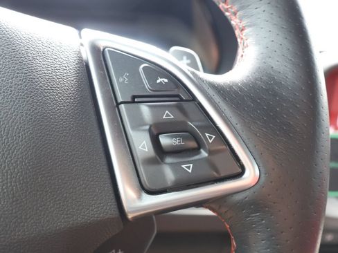 Used 2016 Chevrolet Camaro SS RWD image 18