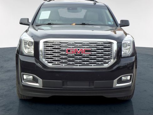 Used 2018 GMC Yukon XL Denali w/ Denali Ultimate Package image 8