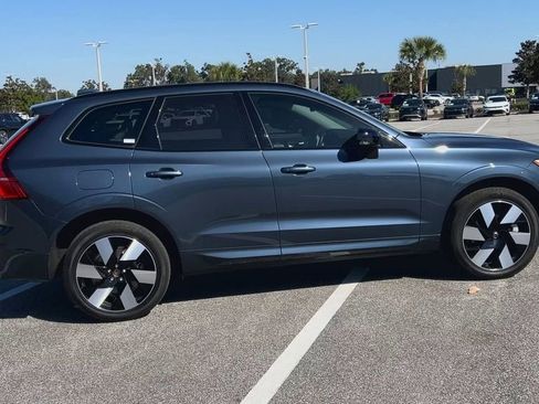 Used 2025 Volvo XC60 T8 Plus w/ Protection Package Premier image 9