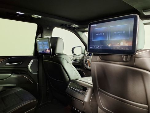Certified 2023 Cadillac Escalade Sport Platinum w/ LPO, ONYX Package AWD/4WD image 12