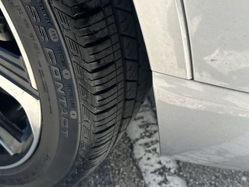Certified 2024 Lincoln Corsair Grand Touring AWD/4WD image 12