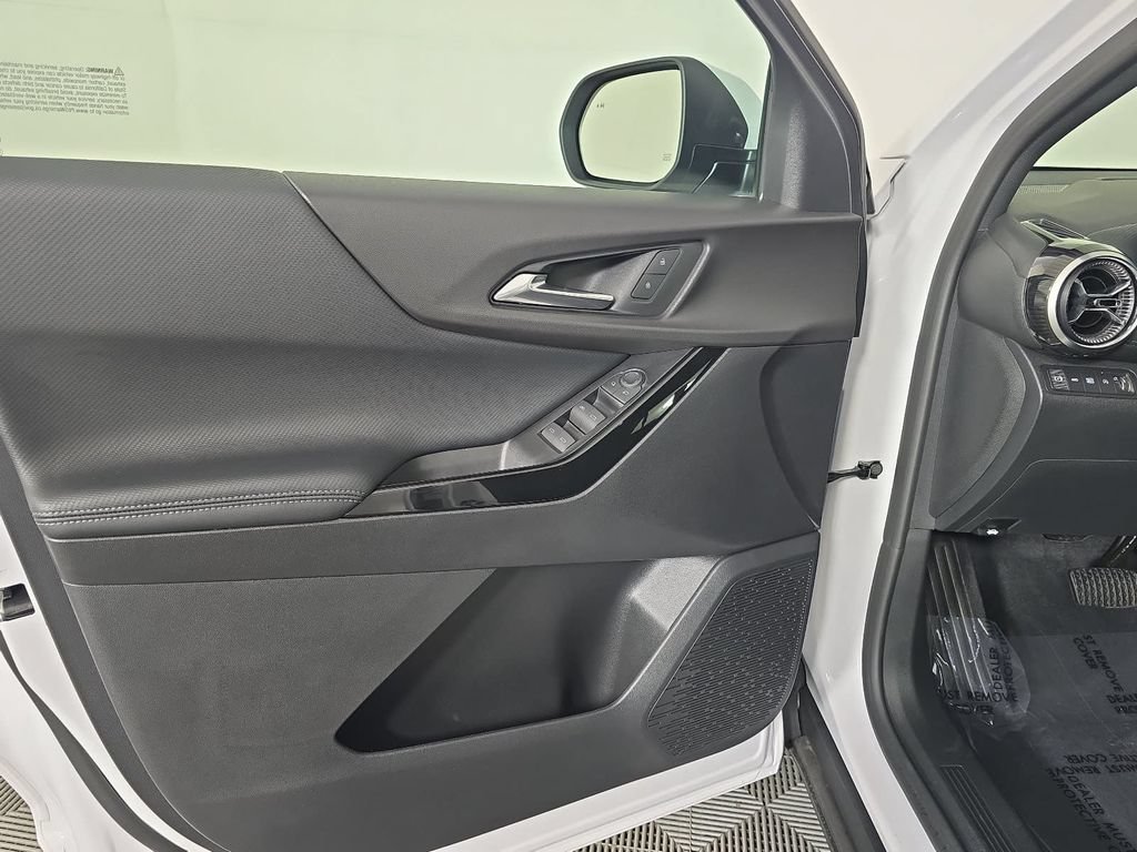 New 2027 Chevrolet Equinox LT AWD/4WD image 23
