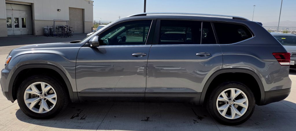 Used 2018 Volkswagen Atlas Launch Edition FWD image 6