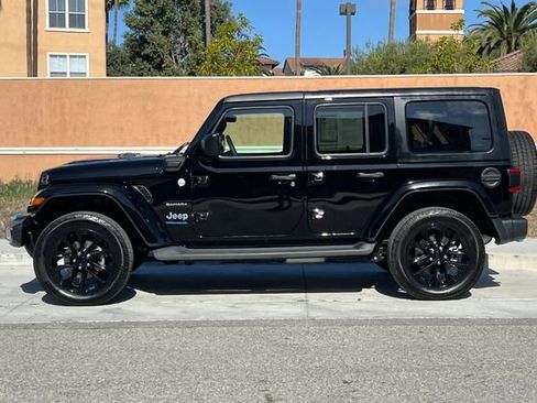 Used 2023 Jeep Wrangler Unlimited Sahara image 7