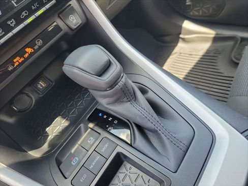 Certified 2025 Toyota RAV4 LE FWD image 30