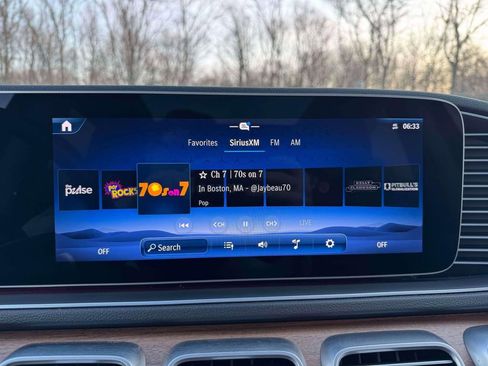 Used 2024 Mercedes-Benz GLE 350 4MATIC image 26