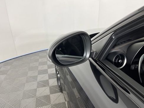 Used 2025 Alfa Romeo Giulia AWD w/ Driving Assist Package image 14