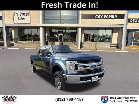 Used 2018 Ford F250 XLT w/ Snow Plow Prep Package AWD/4WD image 1