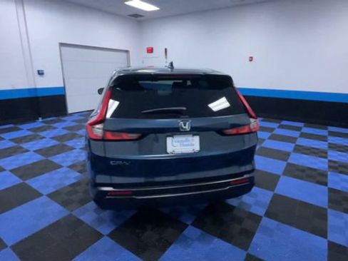 Certified 2024 Honda CR-V EX image 7
