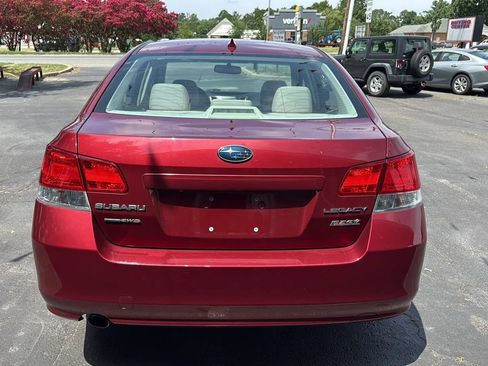 Used 2014 Subaru Legacy 2.5i Premium AWD/4WD image 5