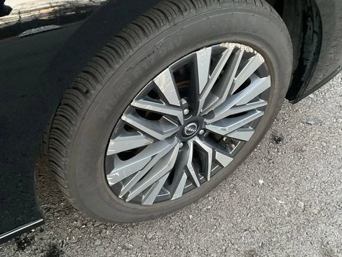 Used 2024 Nissan Altima 2.5 SV image 14