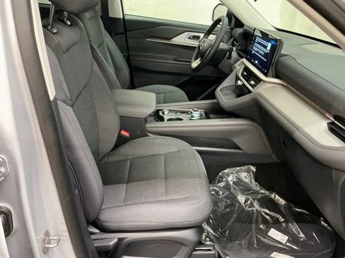 New 2026 Ford Explorer Active AWD/4WD image 21