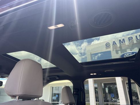 Certified 2019 Ford Explorer Limited w/ Ford Safe & Smart Package AWD/4WD image 11