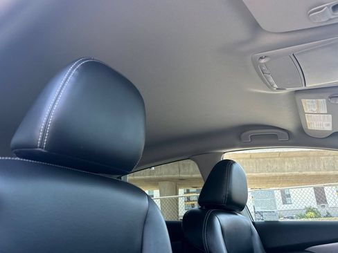Used 2024 Nissan Murano SV w/ SV Midnight Edition Package FWD image 17