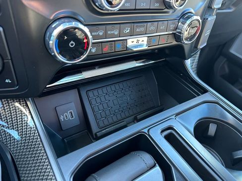 New 2025 Ford F150 Lariat w/ Equipment Group 502A High image 90