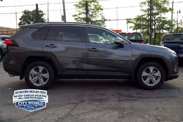 Used 2025 Toyota RAV4 XLE w/ Weather Package AWD/4WD image 3