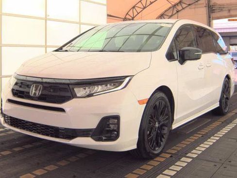 Used 2025 Honda Odyssey Sport-L image 1