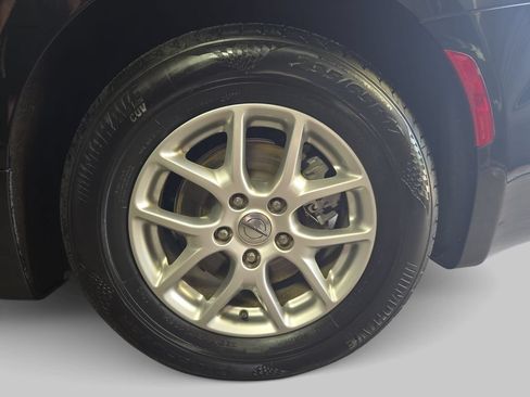 Used 2024 Chrysler Pacifica Touring-L FWD image 34