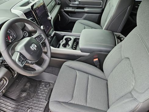 New 2026 RAM 1500 4x4 Crew Cab image 16