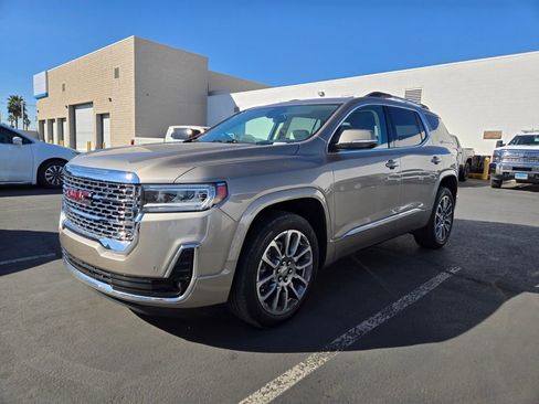 Used 2023 GMC Acadia Denali w/ LPO, Cargo Package image 4