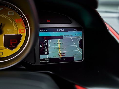 Used 2022 Ferrari 812 GTS image 76