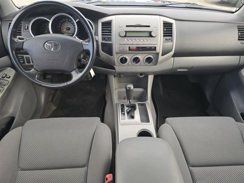 Used 2008 Toyota Tacoma PreRunner image 12