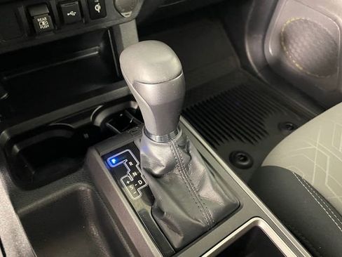 Used 2023 Toyota Tacoma TRD Off-Road w/ Black Out Package (TMS) image 9