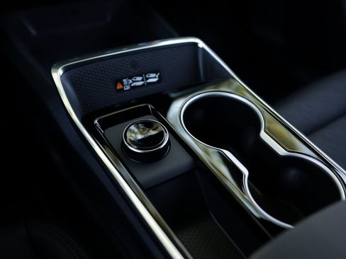 New 2026 Chevrolet Equinox LT w/ Convenience Package II image 20