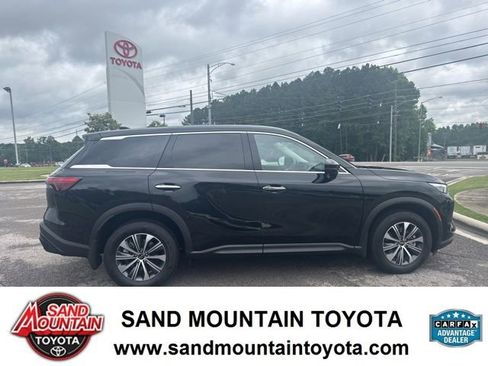 Used 2025 INFINITI QX60 Pure AWD/4WD image 2