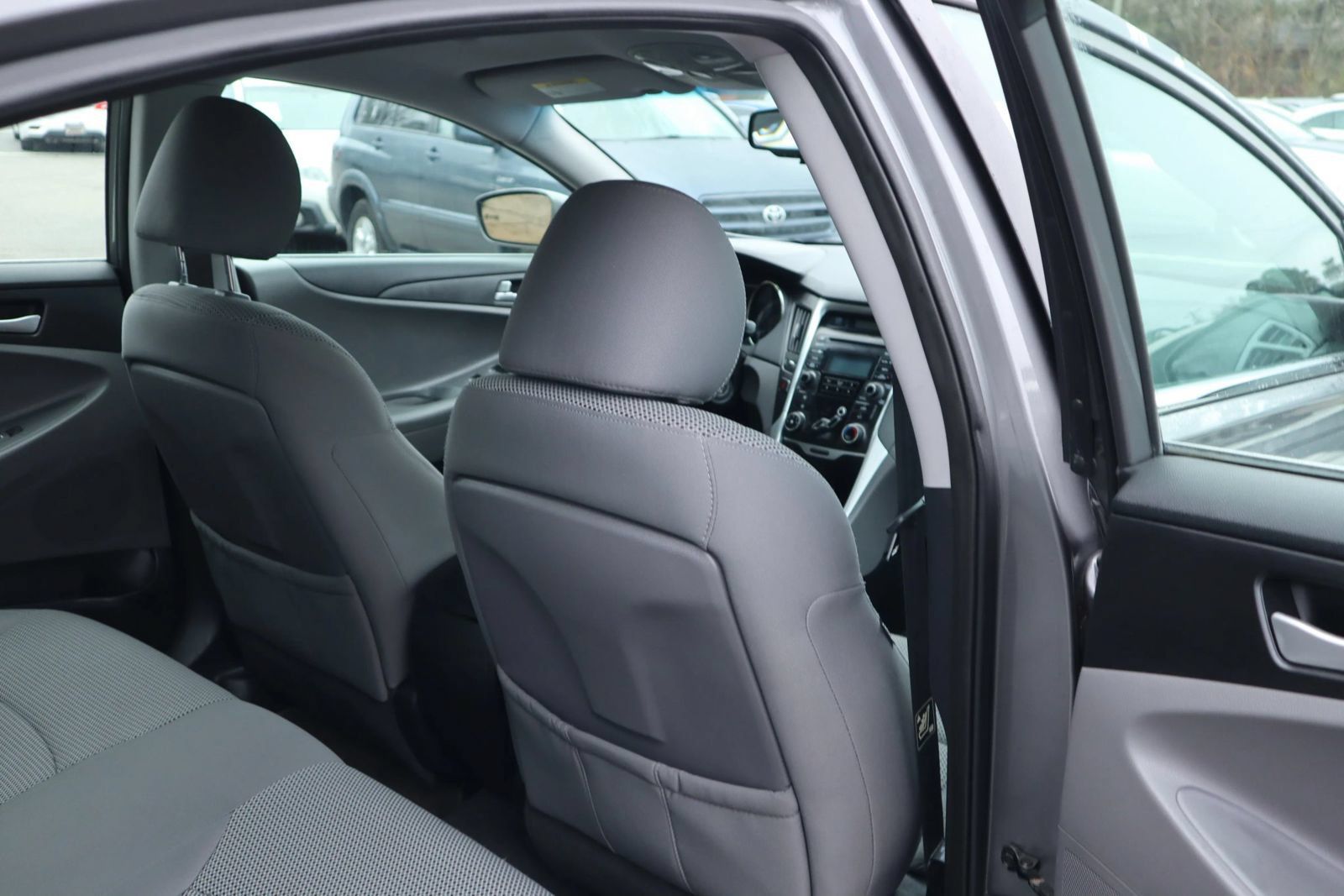 Used 2012 Hyundai Sonata GLS FWD image 18