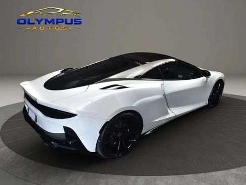 Used 2026 McLaren GTS RWD image 3
