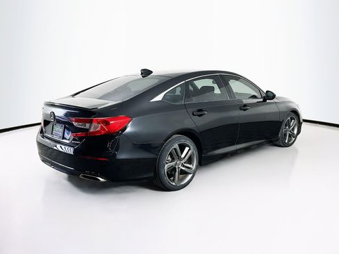 Used 2019 Honda Accord Sport image 9