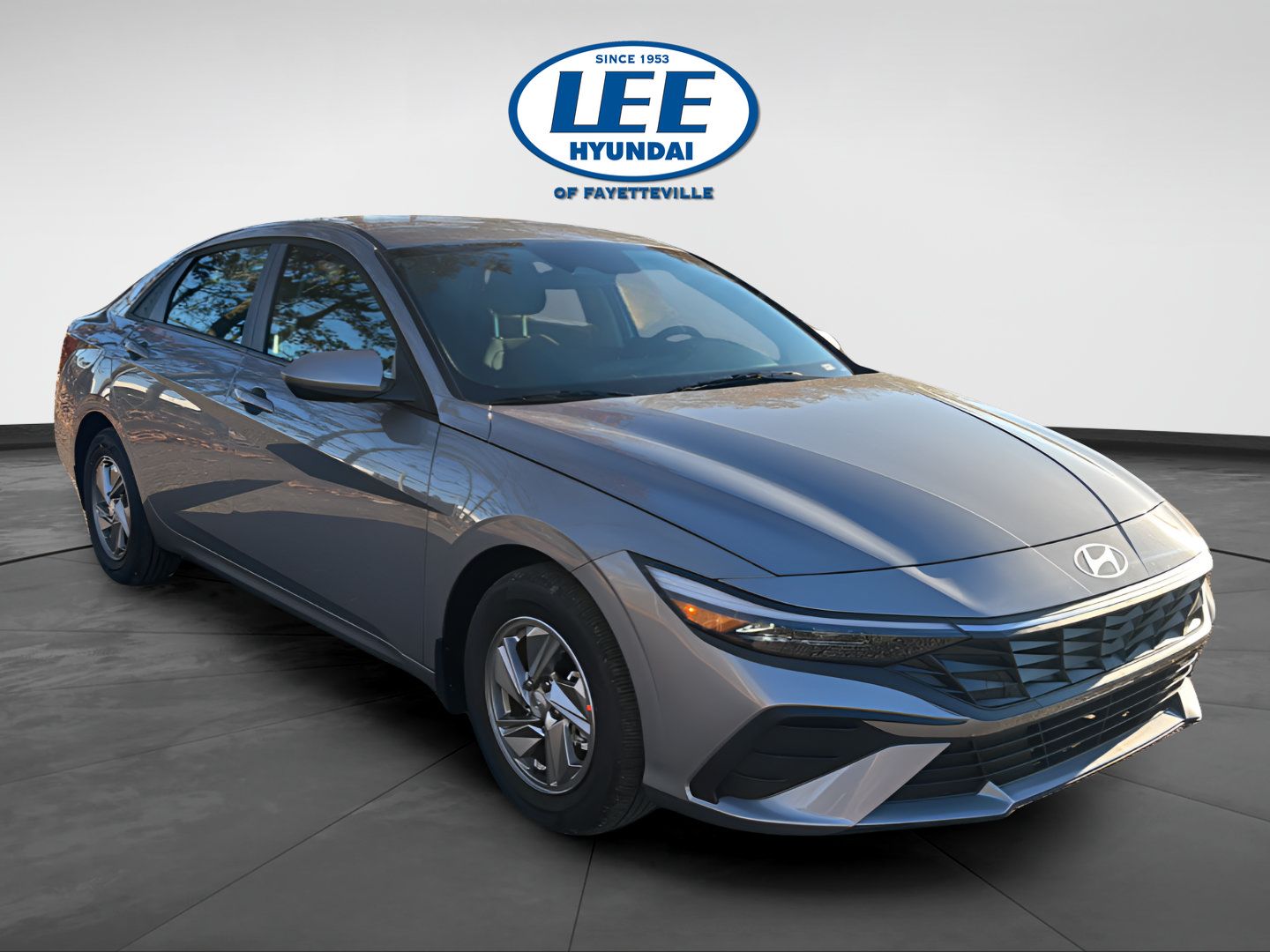 Certified 2026 Hyundai Elantra SE FWD image 1