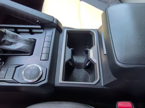 Used 2024 Toyota Tacoma SR5 RWD image 30