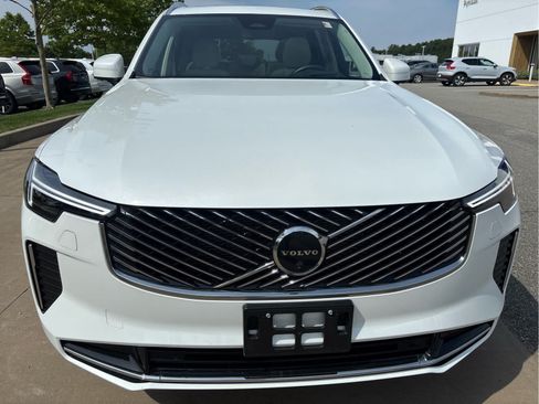 Used 2026 Volvo XC90 B6 Ultra w/ Protection Package AWD/4WD image 3