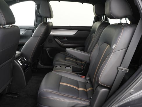 Certified 2024 MAZDA CX-90 Plug-In Hybrid w/ Premium Plus image 18