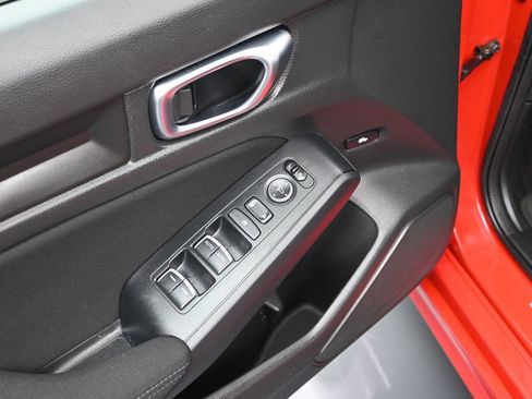 Used 2023 Honda Civic Sport image 19