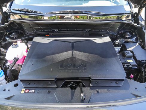 Used 2023 Kia Niro Wind w/ Wind Preserve Package FWD image 27