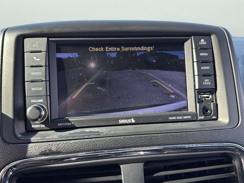 Used 2019 Dodge Grand Caravan GT image 19