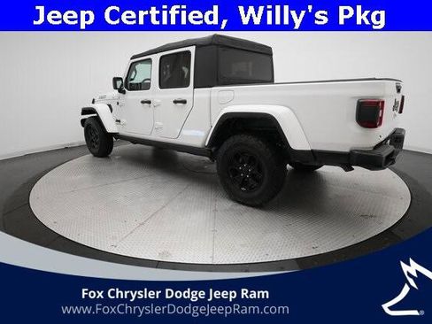 Certified 2021 Jeep Gladiator Willys image 13