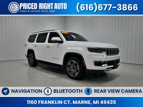 Used 2022 Jeep Wagoneer Series III AWD/4WD image 1