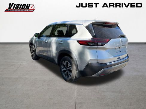 Used 2021 Nissan Rogue SV AWD/4WD image 7