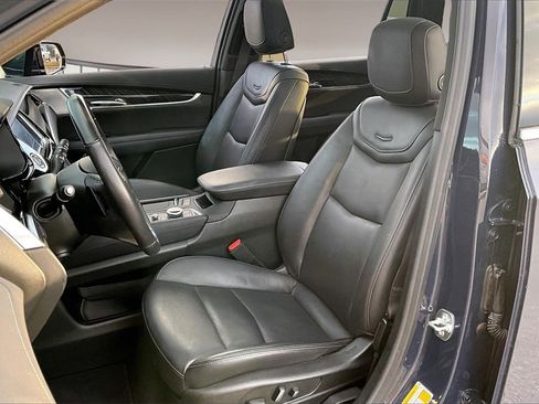 New 2025 Cadillac XT6 Premium Luxury image 25