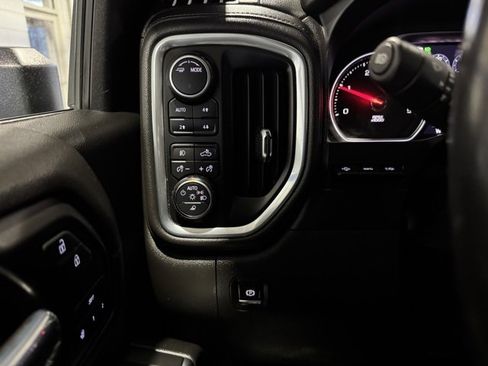 Used 2022 Chevrolet Silverado 3500 High Country w/ Snow Plow Prep/Camper Package image 20