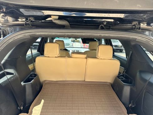 Used 2016 Ford Explorer XLT w/ Equipment Group 202A FWD image 17