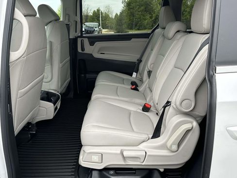 New 2026 Honda Odyssey EX-L image 11