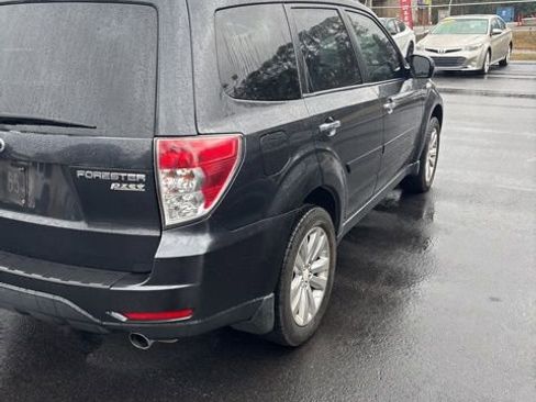 Used 2012 Subaru Forester 2.5X Limited image 3
