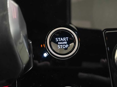 Used 2023 Land Rover Range Rover Sport SE Dynamic image 37