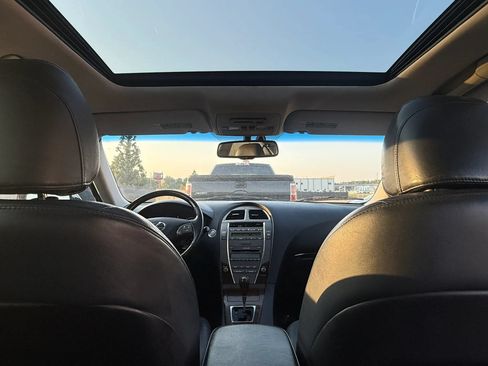 Used 2011 Lexus ES 350 FWD image 21